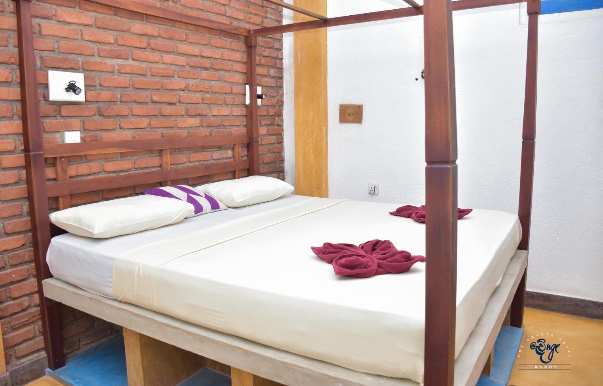The Change Hotel Канди Экстерьер фото