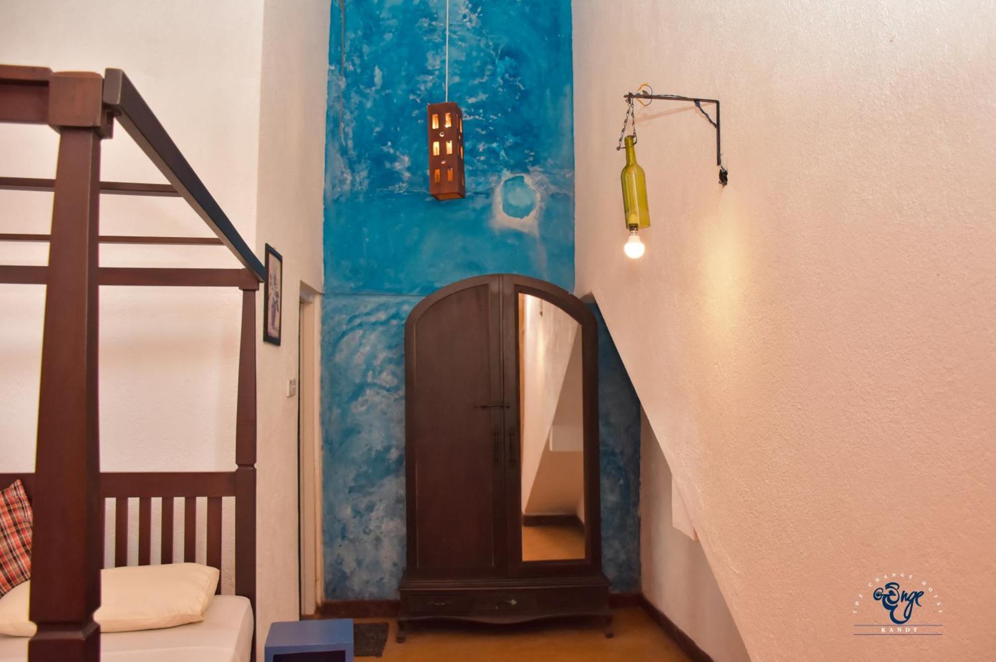 The Change Hotel Канди Экстерьер фото