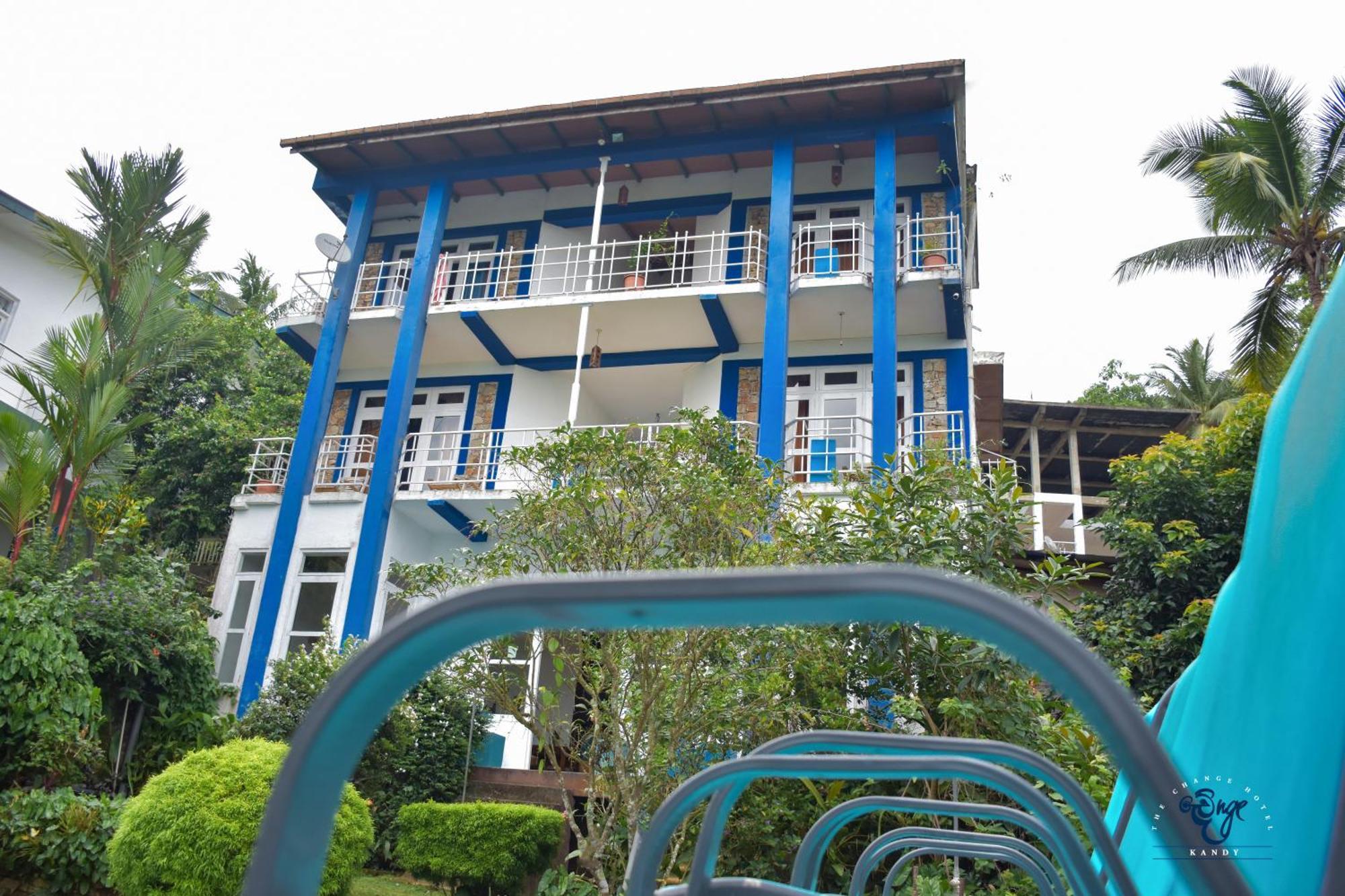 The Change Hotel Канди Экстерьер фото