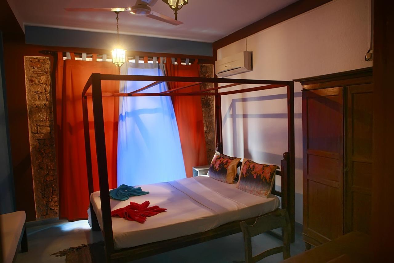 The Change Hotel Канди Экстерьер фото